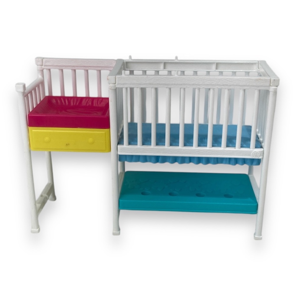 Mattel Barbie Doll House Furniture Chrissy Baby Crib Changing Table